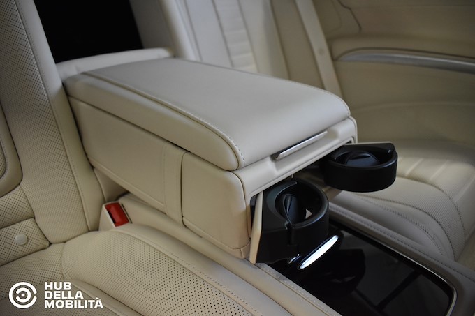 MERCEDES-BENZ S 560 4Matic Coupé Premium Plus